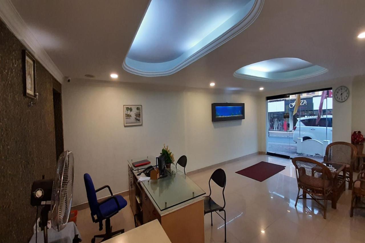 Madaparambil Residency Alwaye المظهر الخارجي الصورة
