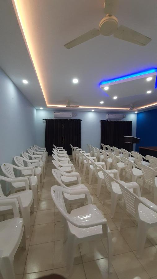 Madaparambil Residency Alwaye المظهر الخارجي الصورة