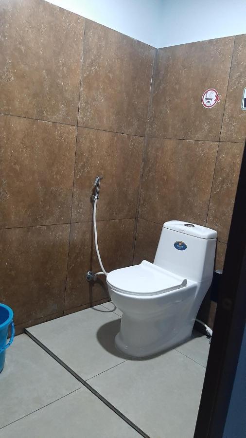 Madaparambil Residency Alwaye المظهر الخارجي الصورة