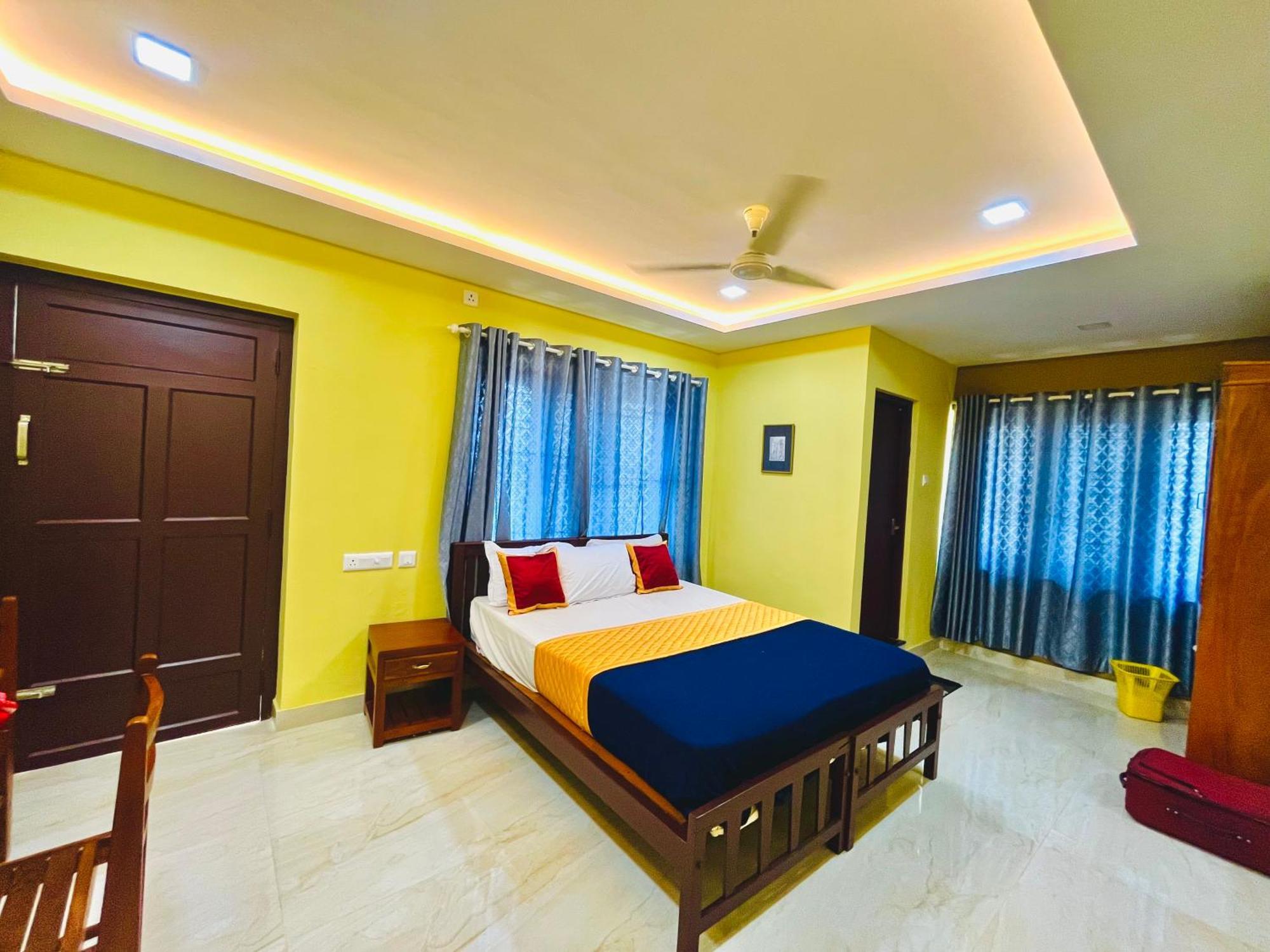 Madaparambil Residency Alwaye المظهر الخارجي الصورة