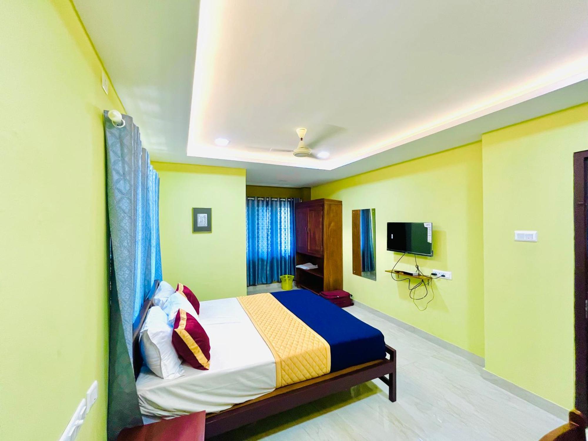 Madaparambil Residency Alwaye المظهر الخارجي الصورة